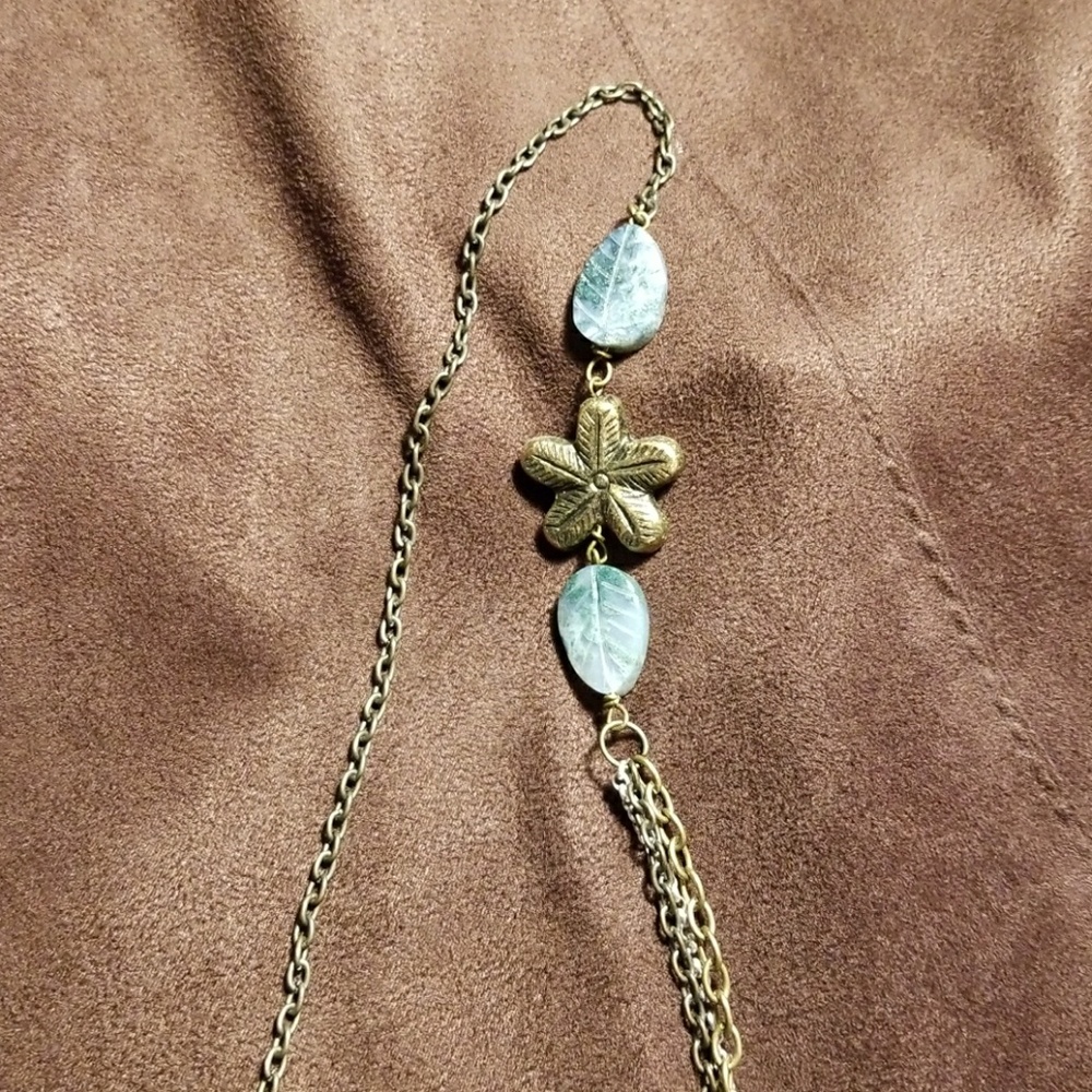 Necklace - Picture 5 of 8